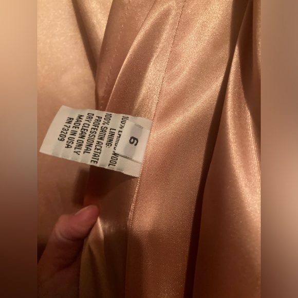 Marvin Richard’s lambs wool jacket, genuine fox fur collar and cuffs - Picture 6 of 8